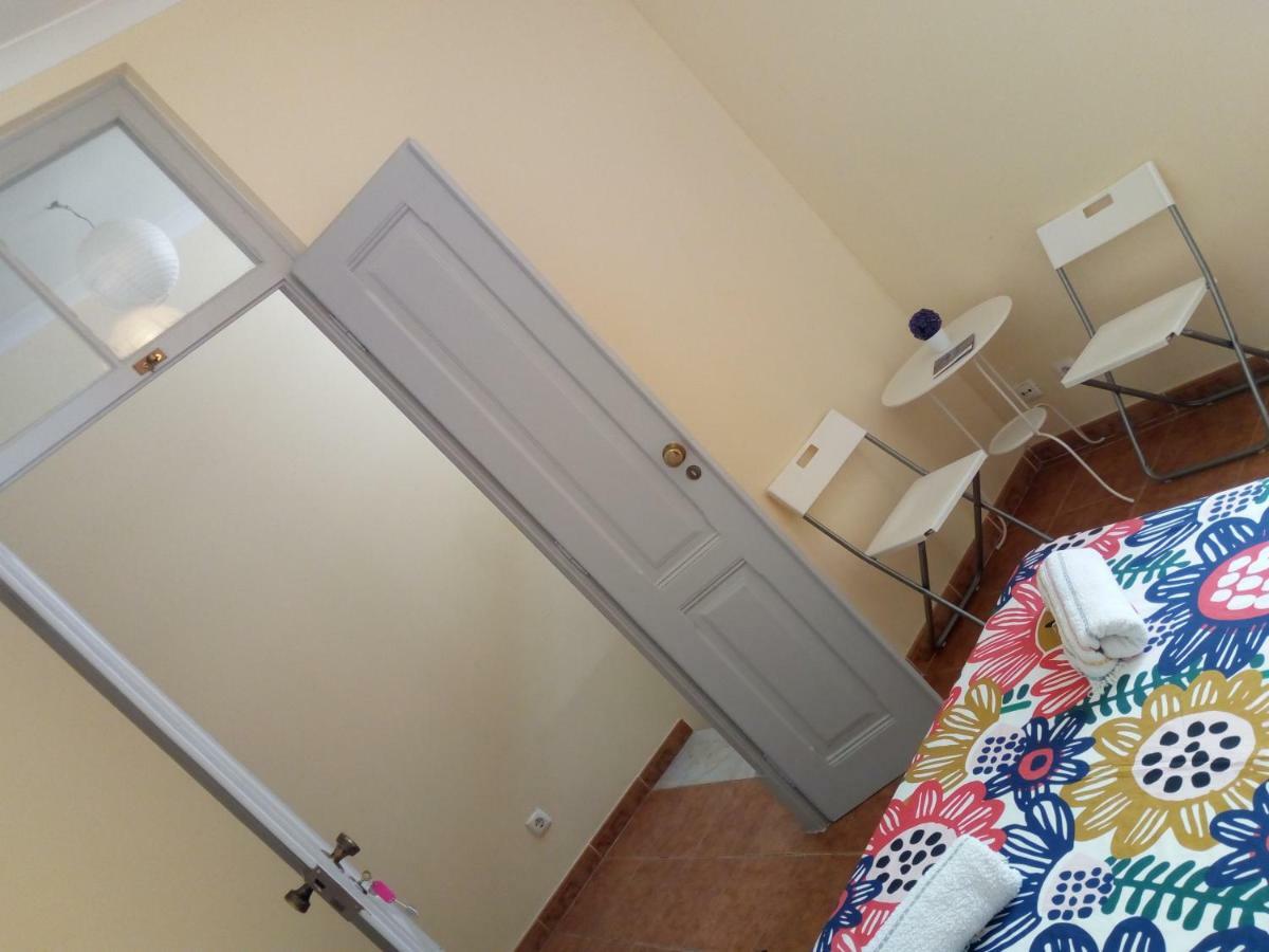 Rooms 4 You Quarto Rosa ปอร์ติเมา ภายนอก รูปภาพ