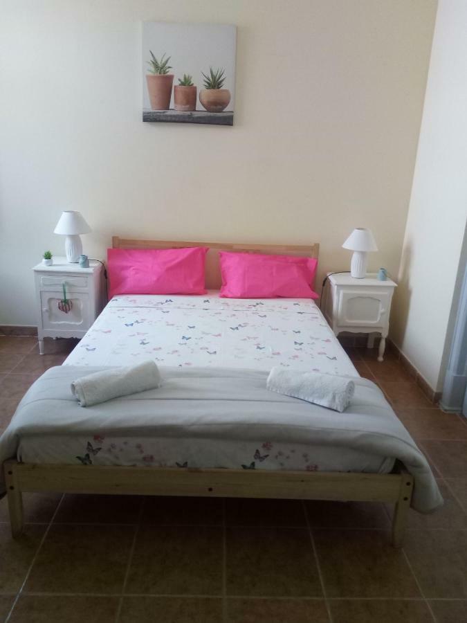 Rooms 4 You Quarto Rosa ปอร์ติเมา ภายนอก รูปภาพ